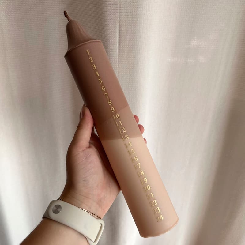 Advent kaars - bruin/beige