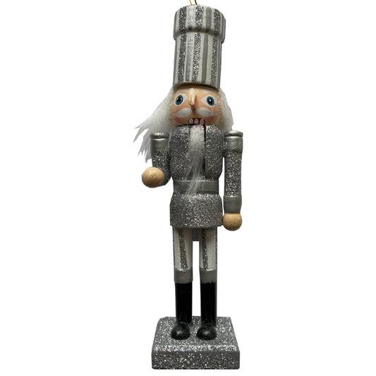 Kerstornament - Houten nutcracker zilver met wit